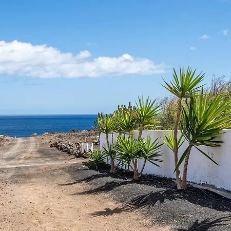 Ocean - Volcano House Nyaraló *