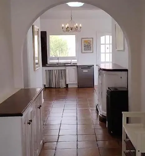 Ocean - Volcano House