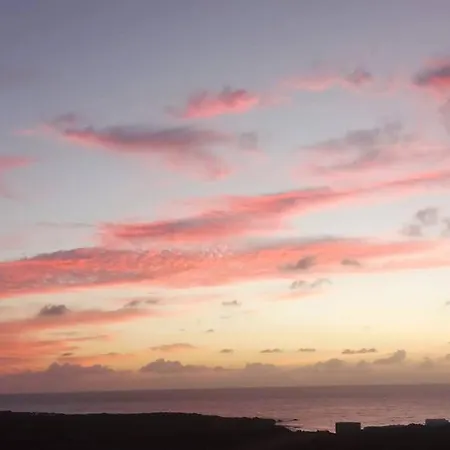 Ocean - Volcano House *