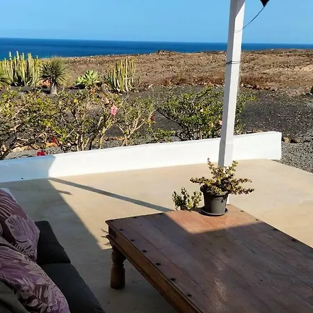 Ocean - Volcano House * טגיסי