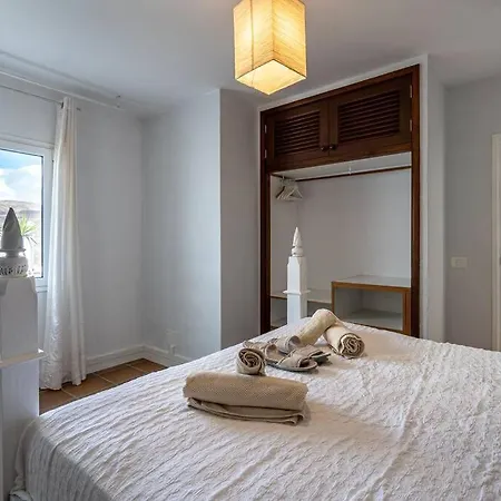 Ocean - Volcano House Dom wakacyjny *