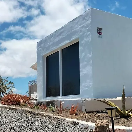 בית נופש Ocean - Volcano House