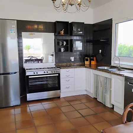 Ocean - Volcano House Dom wakacyjny *