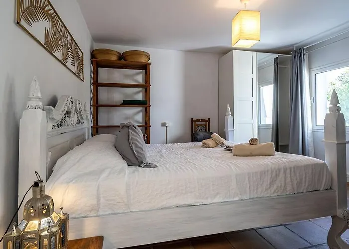 Ocean - Volcano House *