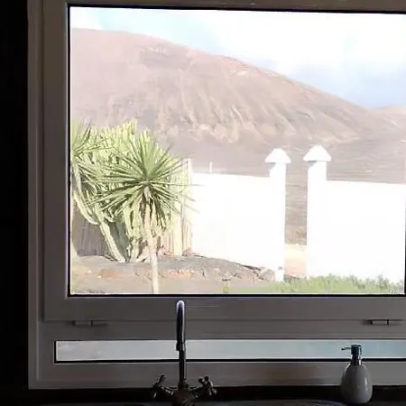 Ocean - Volcano House *