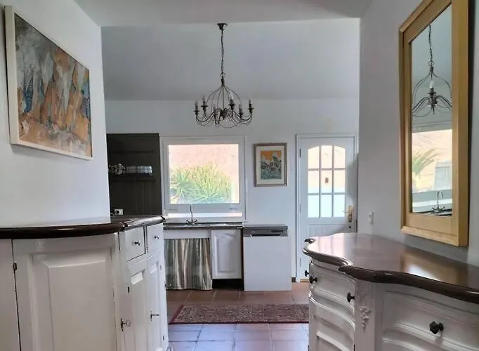 Ocean - Volcano House *